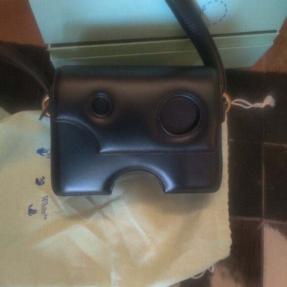 OFF-WHITE Burrow 27 Leather Flap Crossbody Bag Cutouts New $1552.00 - Picture 2 of 7
